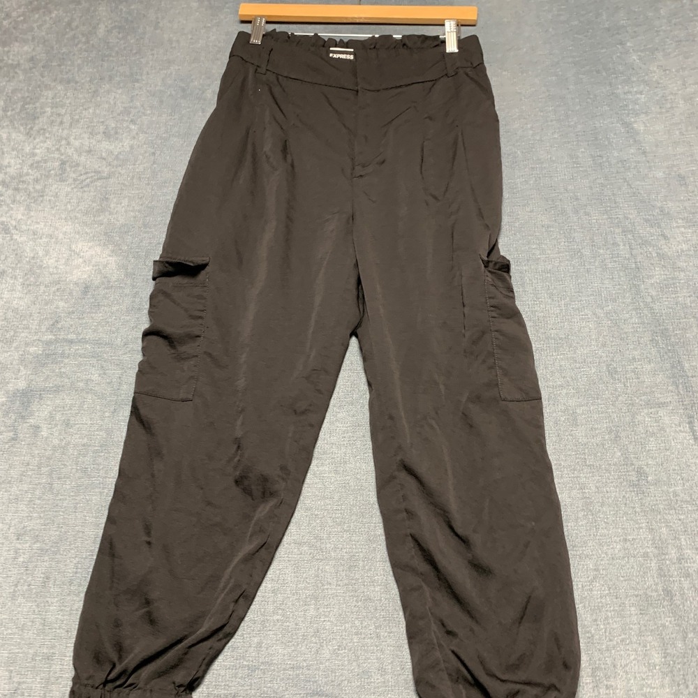 Express Extreme High Rise Jogger Pants Women Medium Black Cargo Pockets Athletic